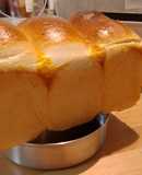 山形吐司麵包內餡火腿佐馬茲羅拉乳酪絲