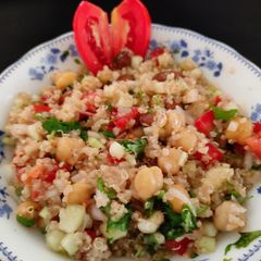 A picture of Quinoa salad.