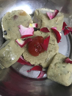 पान कुल्फी (Pan kulfi recipe in Hindi) रेसिपी मुख्य फोटो