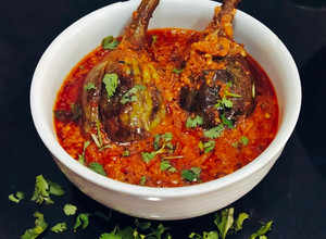 A picture of Stuffed Brinjal Curry.