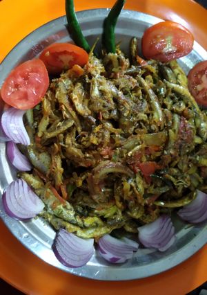 छोटी मछली की चौरचोरी (choti machli ki chorchori recipe in Hindi) रेसिपी मुख्य फोटो