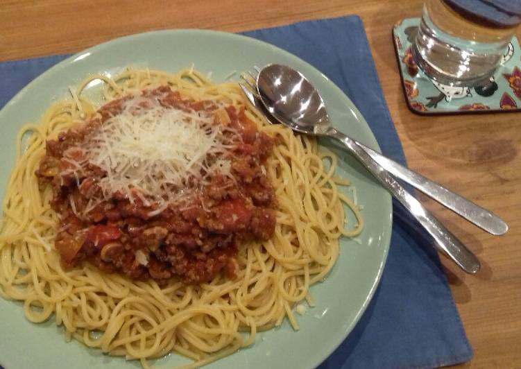 Recipe of Homemade Spicy Spaghetti Bolognese