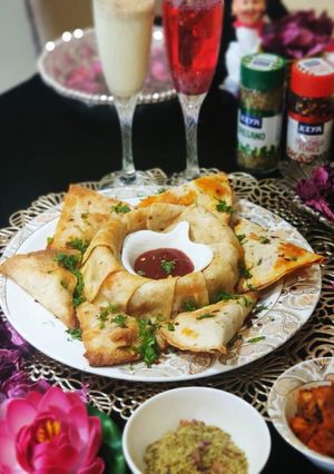 A picture of Chicken stuffed tortilla bundt cake.