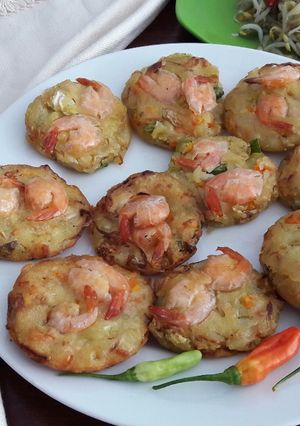 Foto resep Bakwan sayuran udang😚😚
