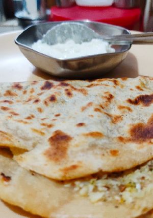 A picture of Square Gobhi parantha.