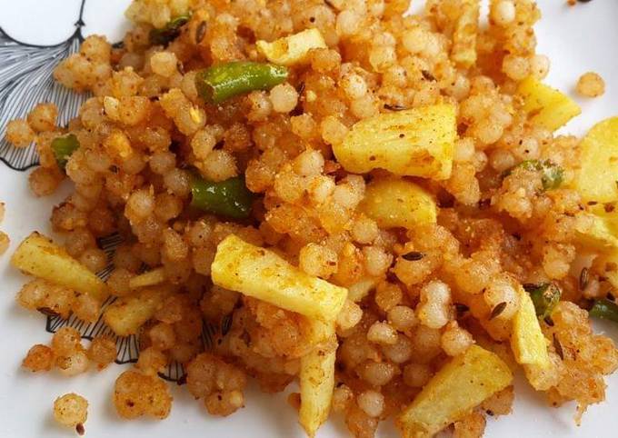 Sabudana khichdi