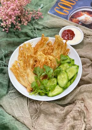 Hình của món Nấm Kim Châm Chiên Giòn.