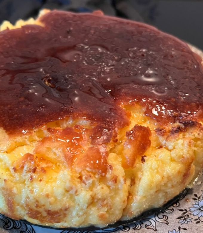 A picture of La Viña Cheesecake in the Air Fryer.