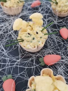 Une photo de Mixture d'œufs en guise de nid