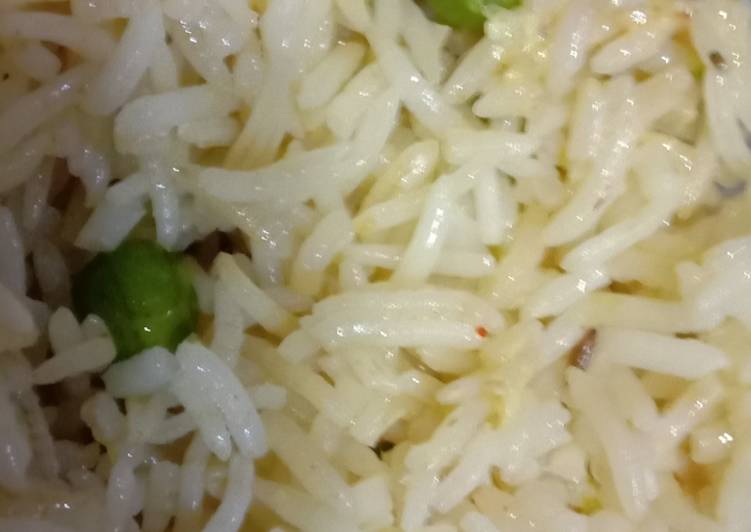 How to Make Quick Peas Rice