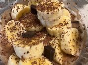 Una foto de chocolate bowl