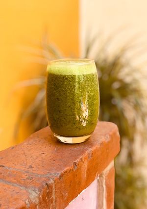 Una foto de Súper licuado Verde
