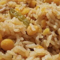 A picture of Chany ki daal ka pulao.