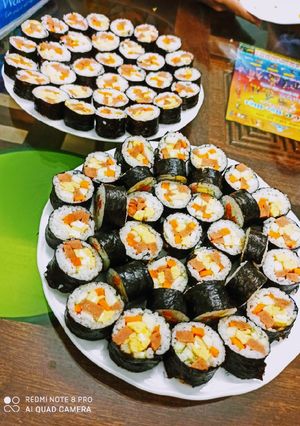 Hình của món Kim bap Hàn Quốc.