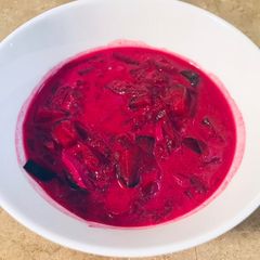 A picture of Holodnik cold soup.