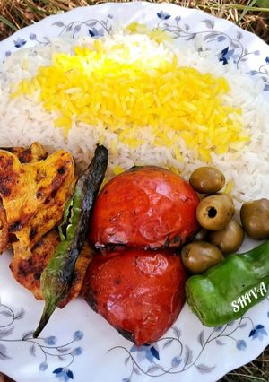 عکسی از دستور جوجه کباب با آبغوره در طبیعت