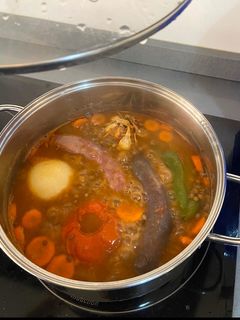 Una foto de Lentejas con chorizo y morcilla