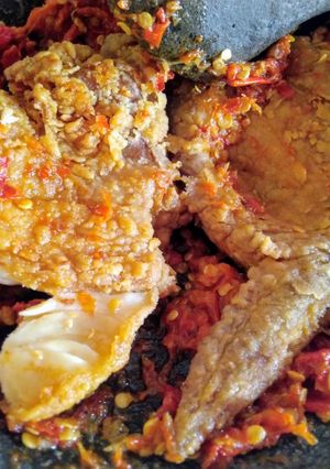 Foto resep Ayam gebrak simple