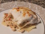 Una foto de lasagna de arroz