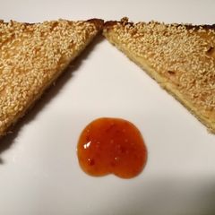 A picture of Prawn and sesame toast.