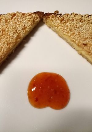 A picture of Prawn and sesame toast.