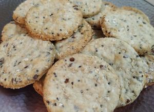 Una foto de Galletitas de avena, chía y lino 😋