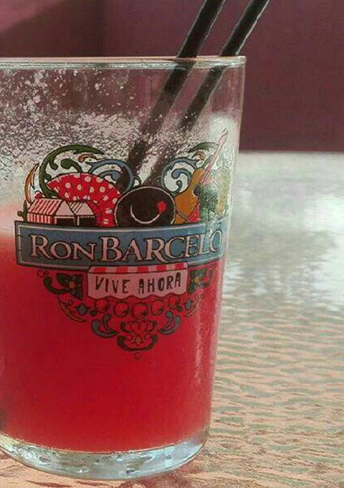 Una foto de Daiquiris de sandía 🍉🍹