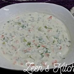 A picture of Mixed Veg Raita.