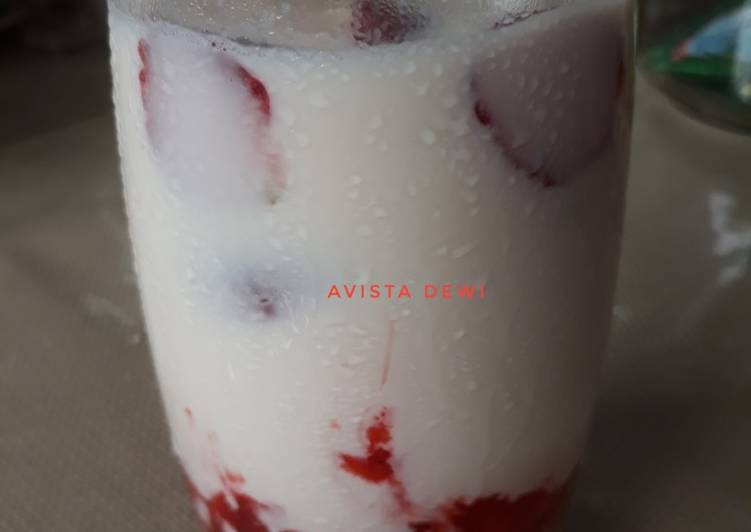 #118.🥤🍓Korean Strawberry Milk Latte