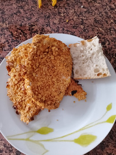 Una foto de Pechugas empanadas con Corn flakes