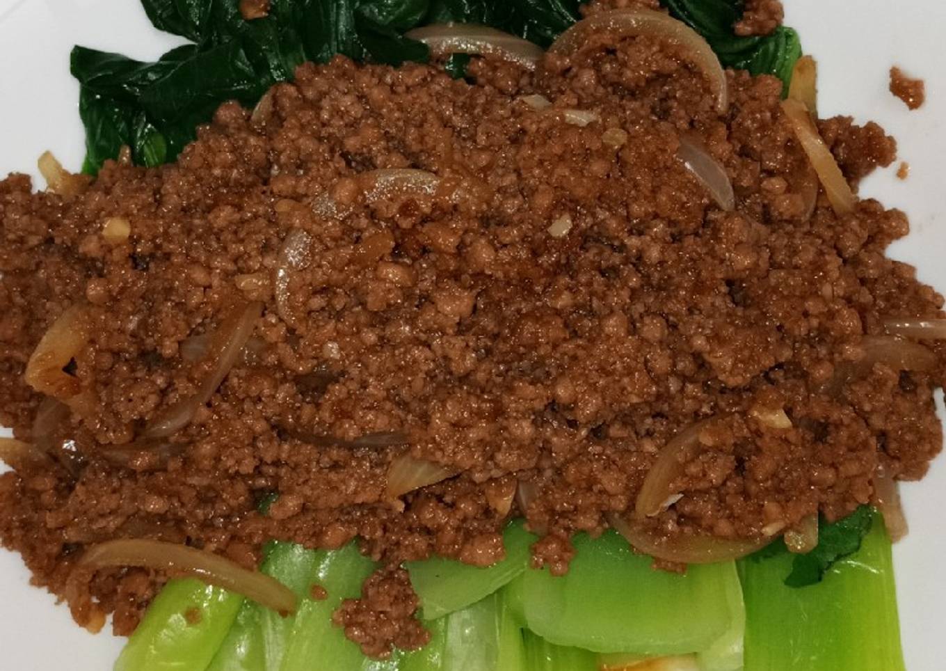 Pokcoy siram daging cincang