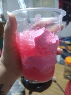 Una foto de Postre de cereza KETO 🚀