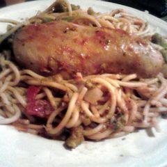 A picture of Awsome Balsamic Broccoli chicken pasta.