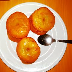 A picture of Balushahi.