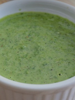 Una foto de Salsa chimichurri a mi estilo