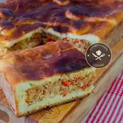A picture of Empanada gallega.