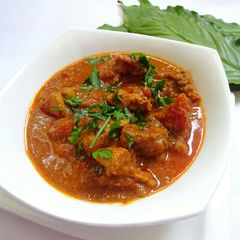 A picture of Chicken curry.