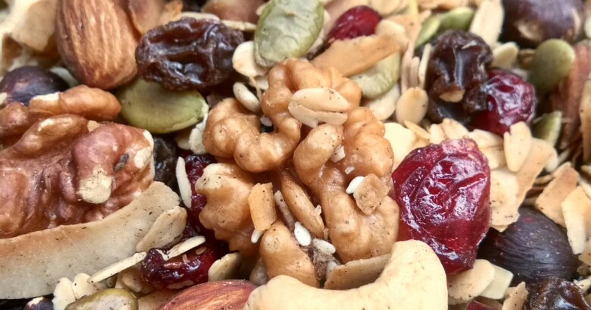 Resep Unsweetened Granola oleh dee Cookpad