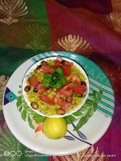 कांदा पोहा (kanda poha recipe in Hindi) रेसिपी मुख्य फोटो