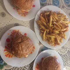 A picture of Crispy Chicken Burger.