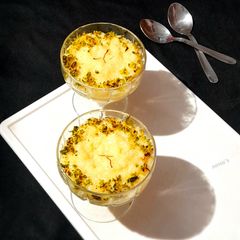 Custard Flavoured Roasted Ground Rice Phirni A picture of Custard Flavoured Roasted Ground Rice Phirni.