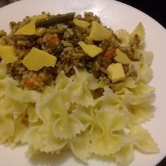 A picture of Beef Mince meat with pasta.