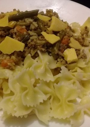 A picture of Beef Mince meat with pasta.