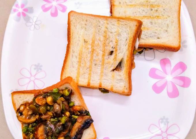 Matar Mushroom Chinese Grilled Toast