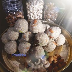 A picture of Til Mawa ladoo Sankranti Special.