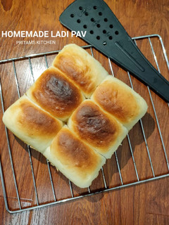 लादी पाव (Ladi pav recipe in Hindi) रेसिपी मुख्य फोटो