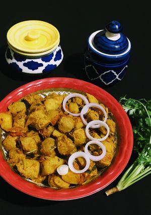 A picture of Masala Soya Curry.