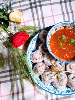 Hình của món Bánh tráng lụi.