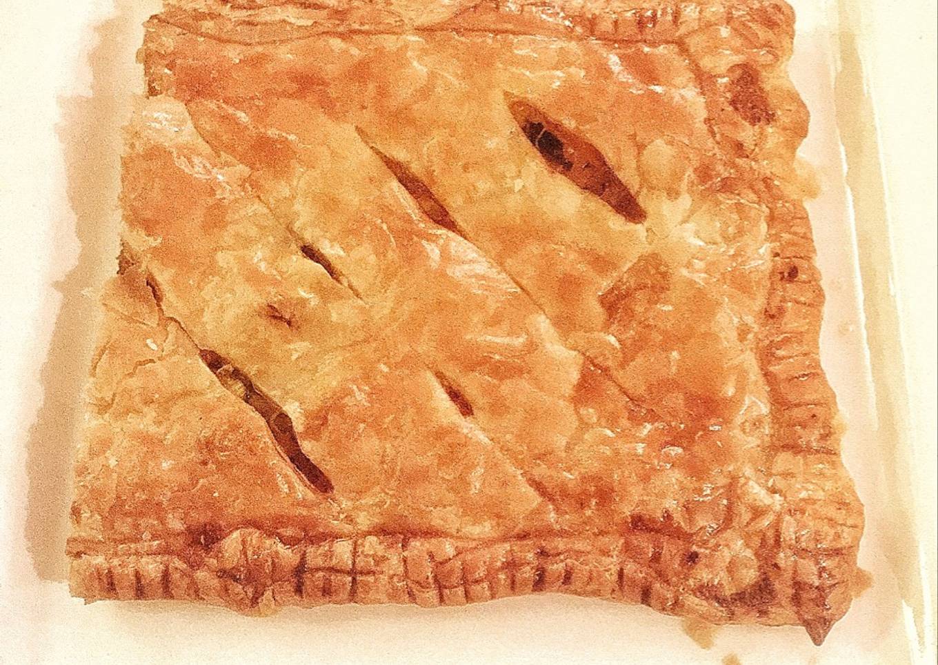 Step-by-Step Guide to Prepare Speedy Ham and Cheese Slab Pie