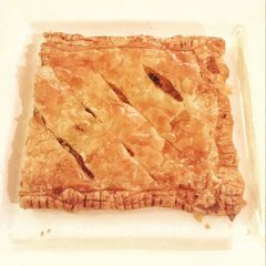 A picture of Ham and Cheese Slab Pie.